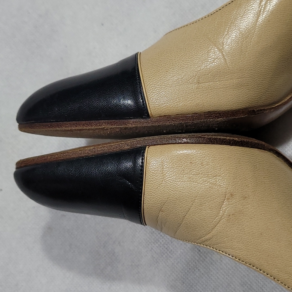 Authentic Chanel Loafer Leather Shoes Size 37 - Picture 12 of 16